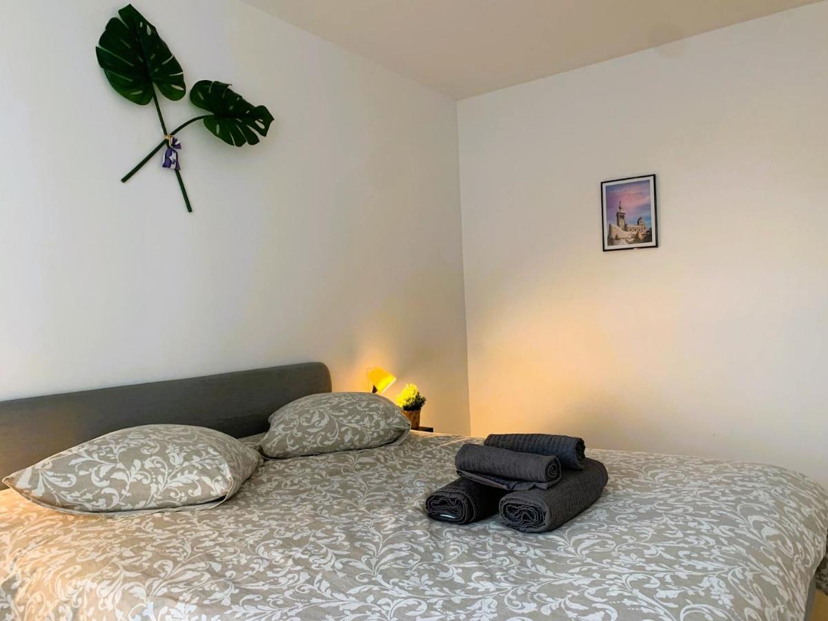 Great Place Near Vieux Port Apartment Marseille Bagian luar foto